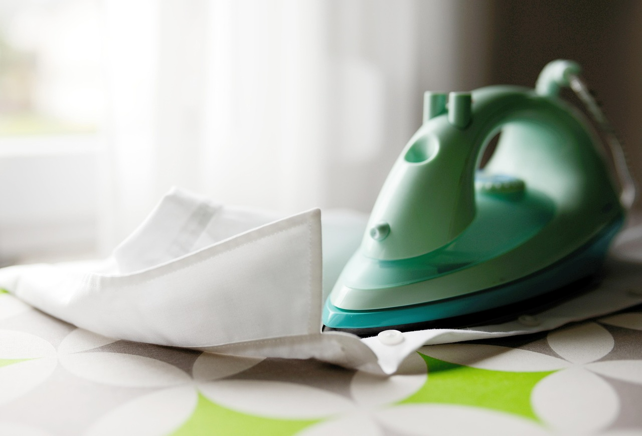 iron-service-clothes